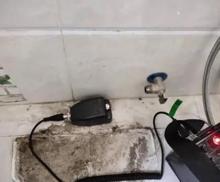 琼海屋顶漏水维修公司分享下卫生间漏水的危害及解决方法